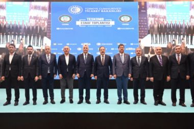 Esnaf Toplantısı Antalya'da yapıldı