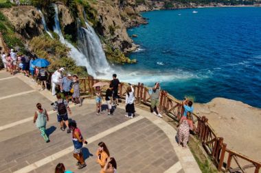 Antalya’da turizm rekoru