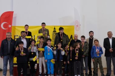 Manavgat satranç turnuvası 250 sporcunun katılımıyla gerçekleştirildi