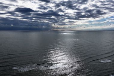 Antalya'da yağışın ardından oluşan bulutlar büyüledi