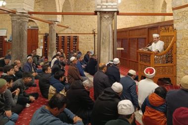 Yivliminare’de  manevi sohbet