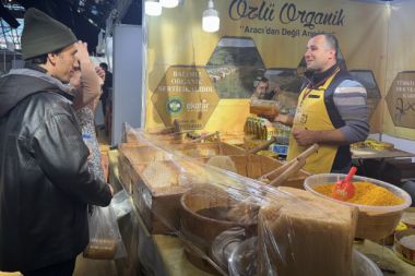 Antalya 2. Arıcılık ve Arı Ürünleri Fuarı başladı