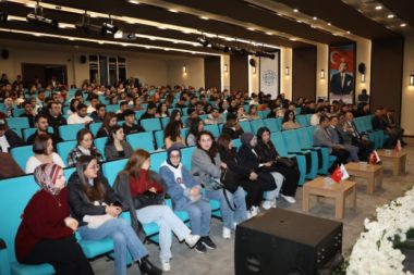 ALKÜ öğrencilerinin İŞKUR kura heyecanı