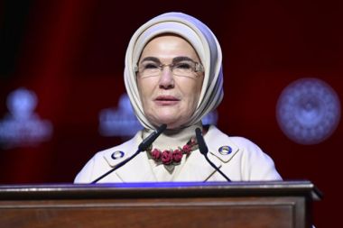 Emine Erdoğan’dan ata tohumlarının satılmasıyla ilgili paylaşım