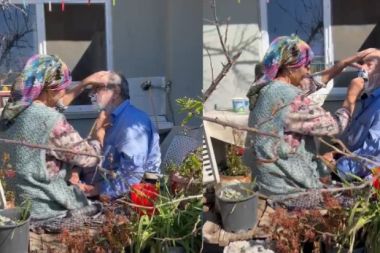 Antalya'da 'kadınlar iyi ki varlar' dedirten görüntü