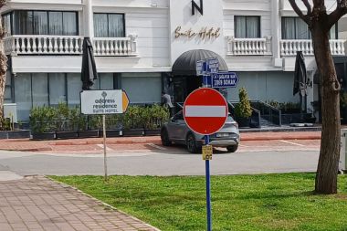 UKOME’den ‘İngiliz’ usulü trafik kaosu