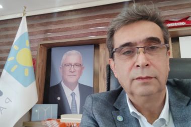 İYİ Parti Antalya’da iftar buluşması