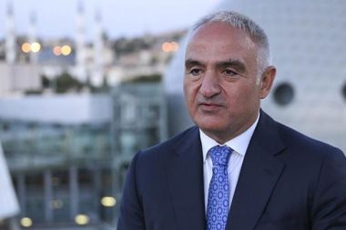Bakan Ersoy, 27 Mart Dünya Tiyatro Günü’nü kutladı
