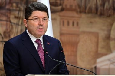 Bakan Tunç: Soruşturmalar üzerinden dezenformasyon yapılmasını doğru bulmuyoruz