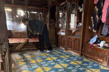 Üniversite öğrencilerinden örnek davranış