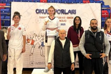 Demirci, Taekwondo Türkiye Şampiyonası’nda birinci oldu
