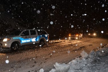 Antalya’da bahar ayında “kar” sürprizi