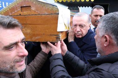 Cumhurbaşkanı Erdoğan, Burhan Abiş'in cenazesine katıldı