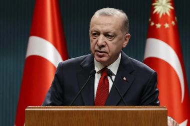 Cumhurbaşkanı Erdoğan, Alparslan Türkeş'i andı