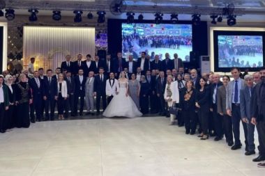 AK Parti Antalya ailesinin en mutlu günü