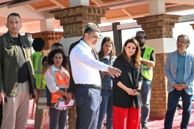 Vali Şahin, Mermerli Plajı’ndaki çalışmaları inceledi