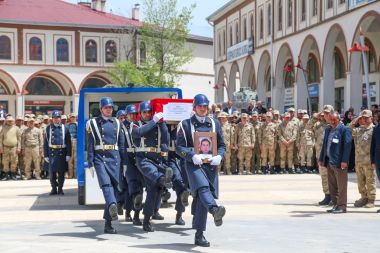Şehit güvenlik korucusu için tören düzenlendi