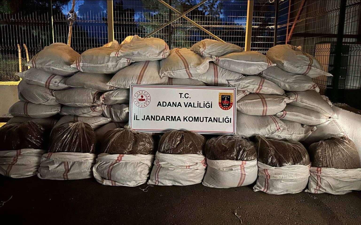 3 ton 100 kilogram gümrük kaçağı tütün ele geçirildi