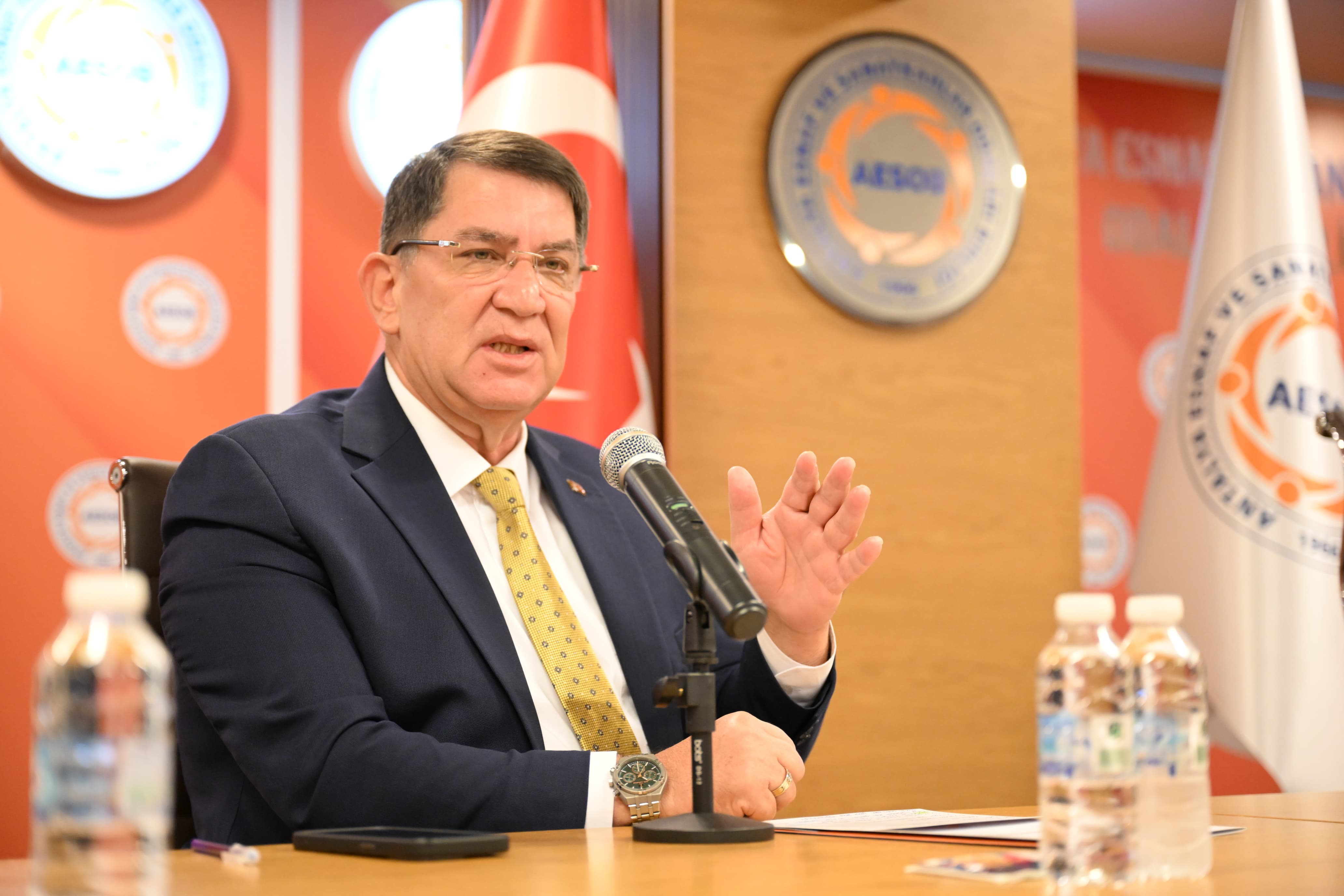 AESOB Başkanı Dere: Esnafın gelişimini desteklemeye devam ediyoruz