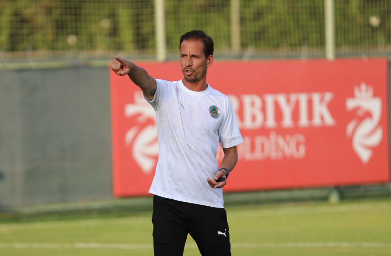 Alanyaspor, Fenerbahçe maçı hazırlıklarına başladı