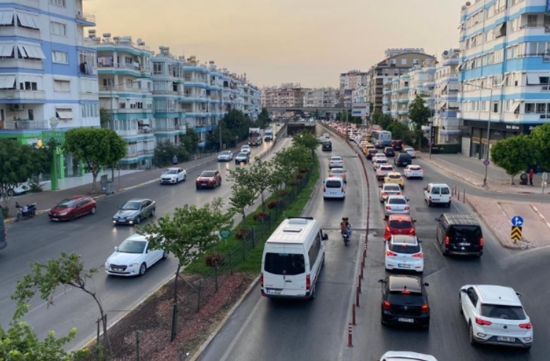 Antalyalılar dikkat! 19 Mayıs’ta bu yollar kapalı