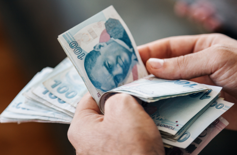 Antalyalı tiryakilere kötü haber! Sigaraya zam geldi