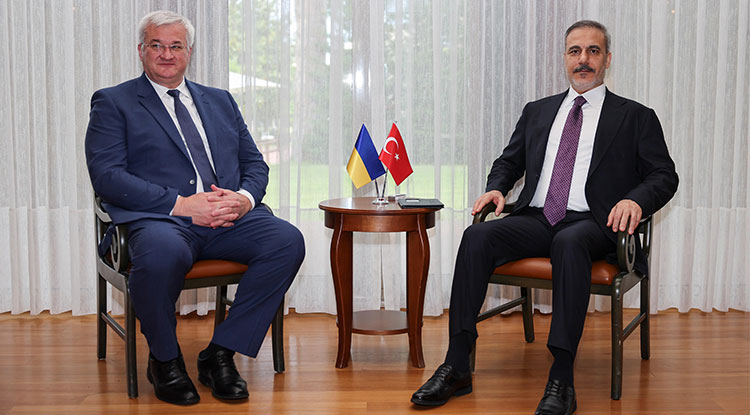 Bakan Fidan, Antalya’da Ukraynalı mevkidaşı Sybiha ile görüştü