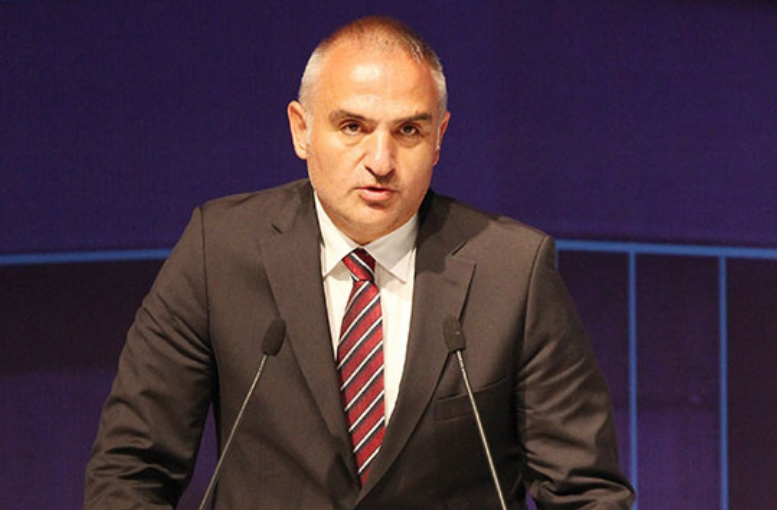 Bakan Mehmet Nuri Ersoy: Mavi Bayrak ülkemize çok yakışıyor