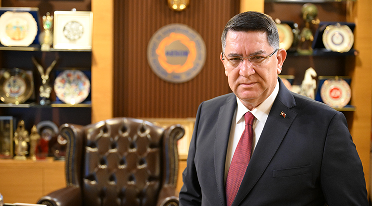 Başkan Dere açıkladı: Bağ-Kur’lulara emeklilik müjdesi