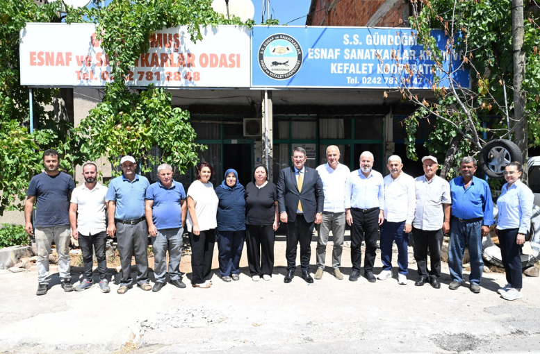 Başkan Dere, Gündoğmuş ve Akseki’de esnafın nabzını tuttu