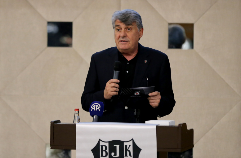 Beşiktaş’ın yeni sezon koleksiyonu Antalya’da tanıtıldı