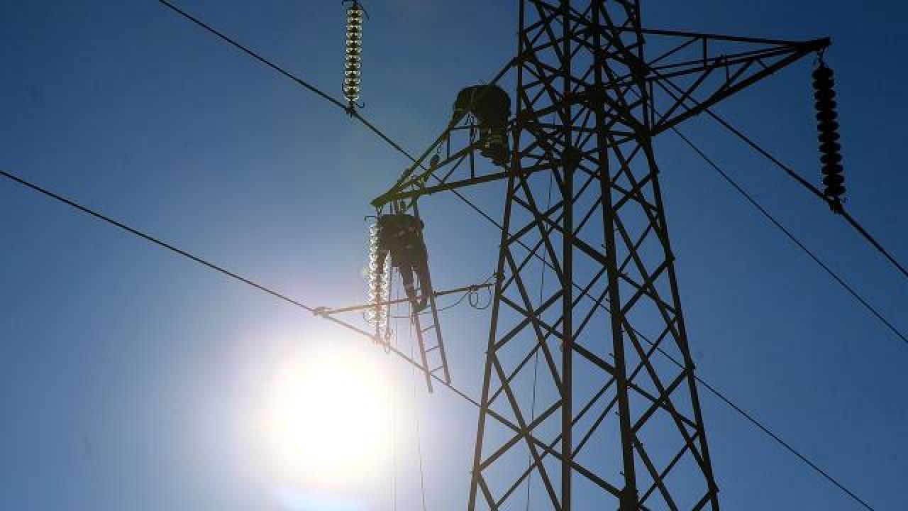 İspanya ve Portekiz’de elektrik kesintisi