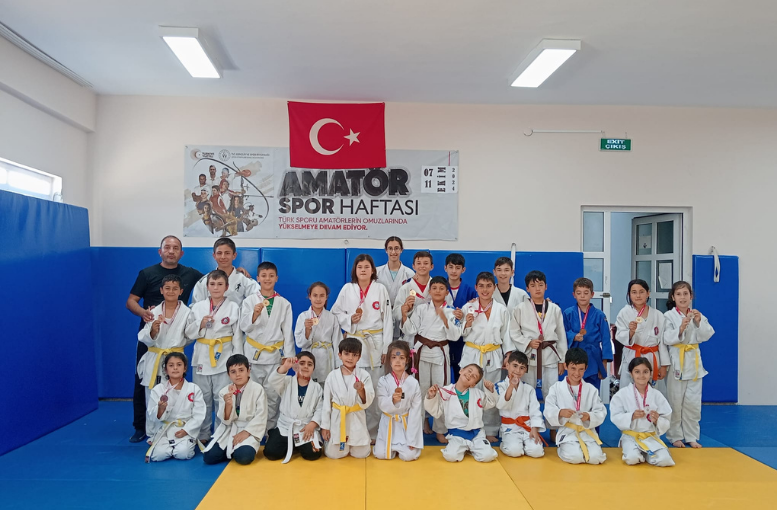 Kumluca'da Judo Turnuvası yapıldı