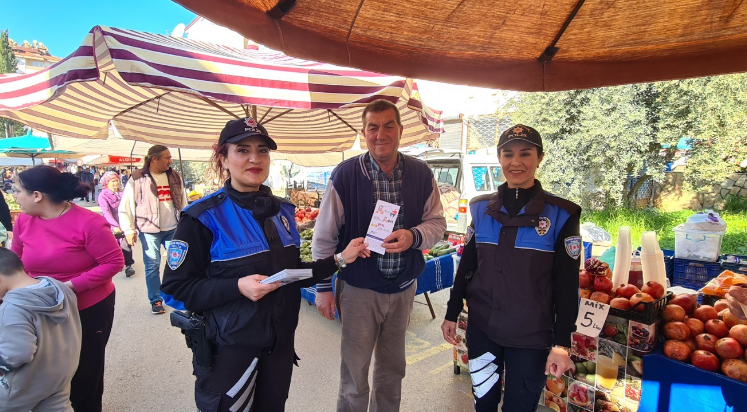 Esnaf ve vatandaşlar dolandırıcılara karşı uyarıldı