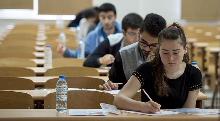 Depremzede YKS adaylarının ulaşım ve barınma desteği uzatıldı  