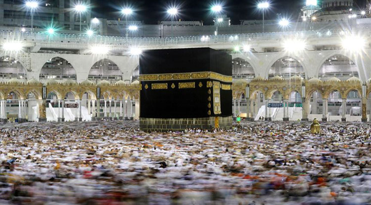 Diyanet’ten depremzede öğrencilere umre müjdesi