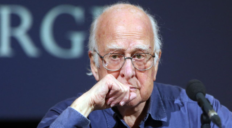 Nobel ödüllü fizikçi Peter Higgs hayatını kaybetti