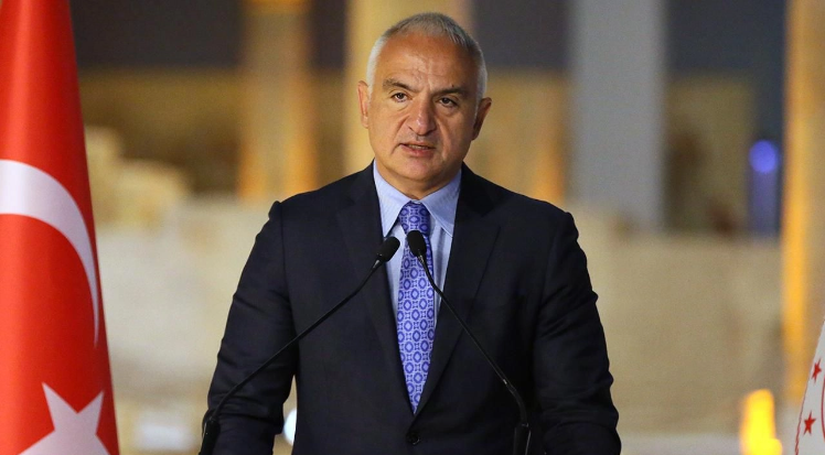 Bakan Ersoy’dan ‘Mavi  Bayrak’ müjdesi