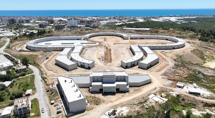 Yeni Alanya Toptancı Hali’nde sona yaklaşılıyor