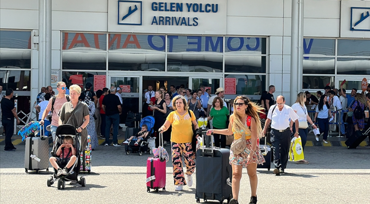 Antalya turizminde kriz: Almanya'dan gelen uçuşları durduruldu
