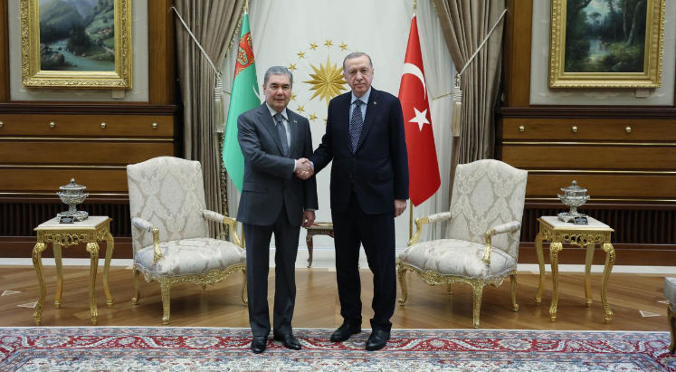 Cumhurbaşkanı Erdoğan, Berdimuhammedov ile görüştü
