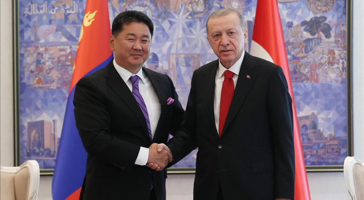 Cumhurbaşkanı Erdoğan, Khurelsukh ile bir araya geldi