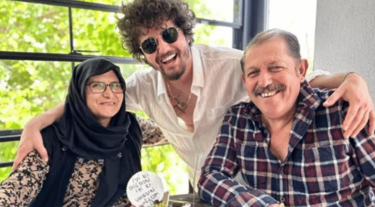 Sosyal medya fenomeni Marul Kafa'nın annesi vefat etti!