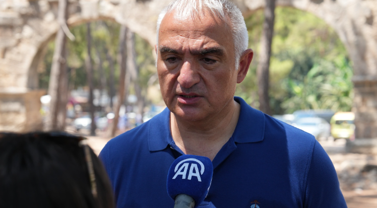 Bakan Ersoy: 60 milyon ziyaretçi ve 60 milyar dolar hedefimize sadığız