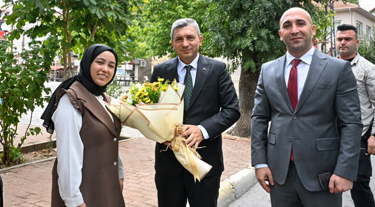 Vali Şahin’den hayırlı olsun ziyaretleri