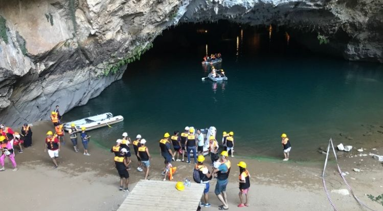 Altınbeşik Mağarası ziyaretçi rekoru kırdı