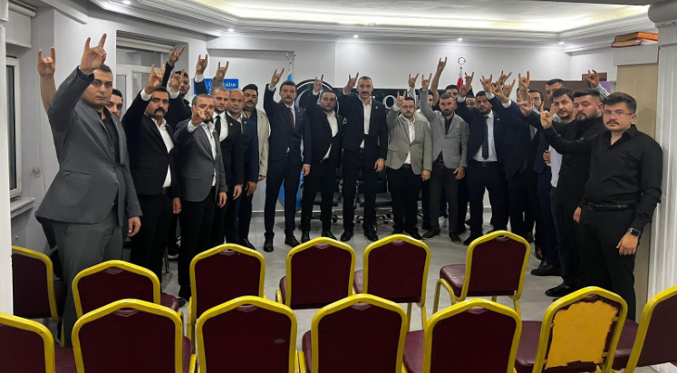 Yeni Başkan Dinçer A takımını belirledi