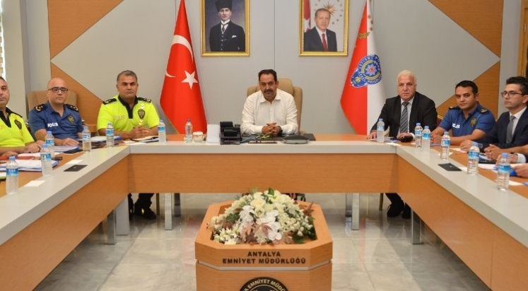 Huzurlu ve güvenli bir Antalya için çalışmalar devam ediyor