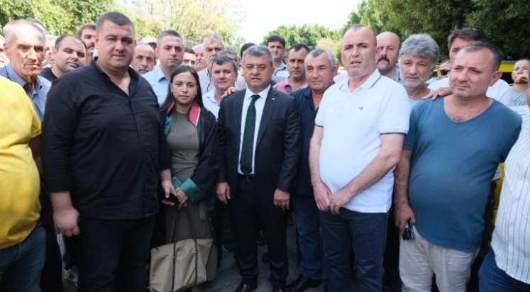 Antalya Şoförler Odası Başkanı Alkan  "Yasak Gelmeli!"
