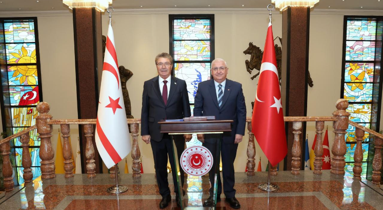 Bakan Güler, KKTC Başbakanı ile bir araya geldi
